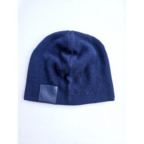 Mėlyna vilnos kepurė